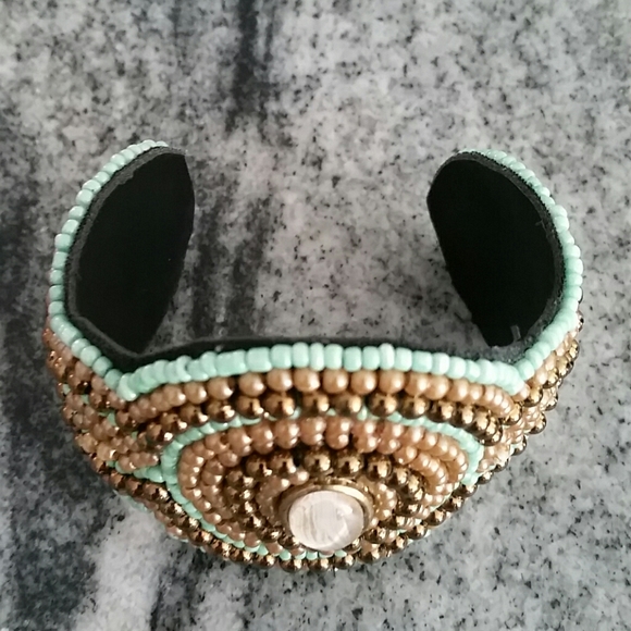 Boho Beaded Bracelet - Picture 5 of 6